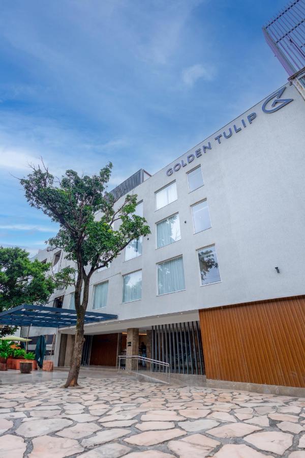 Hotel Golden Tulip Bhopal Extérieur photo