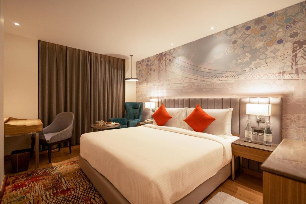 Hotel Golden Tulip Bhopal Extérieur photo